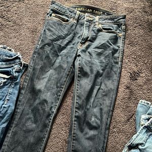 American Eagle Teen Boys Jeans- I have 3 more in same size for great bun…